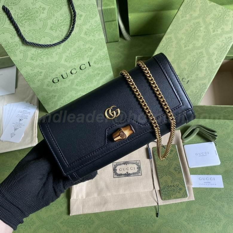 Gucci Handbags 114